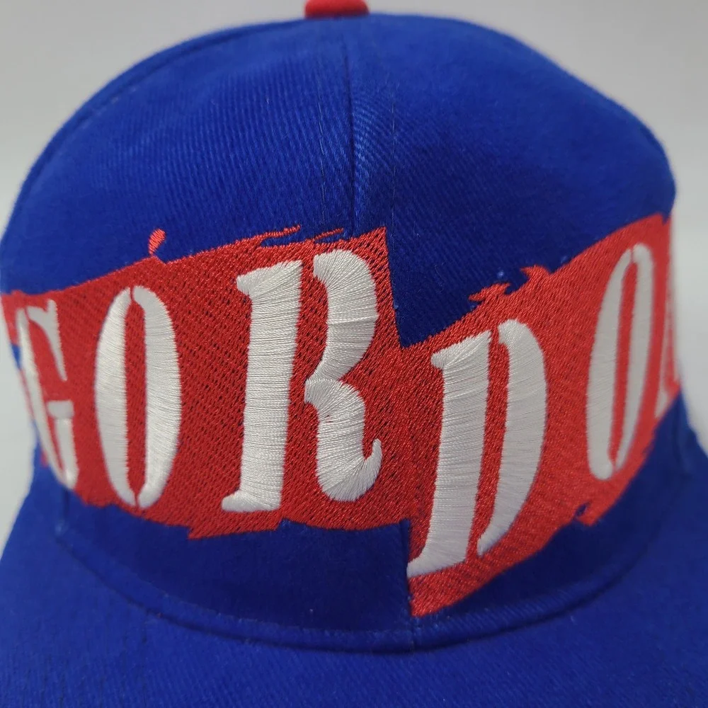 Chase hat seems
